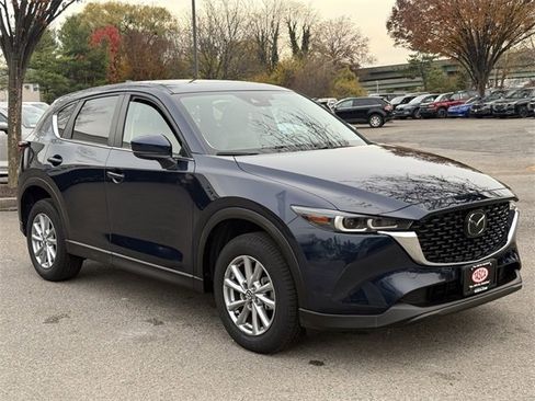 Used 2023 MAZDA CX-5 AWD 2.5 S w/ Preferred Package image 4