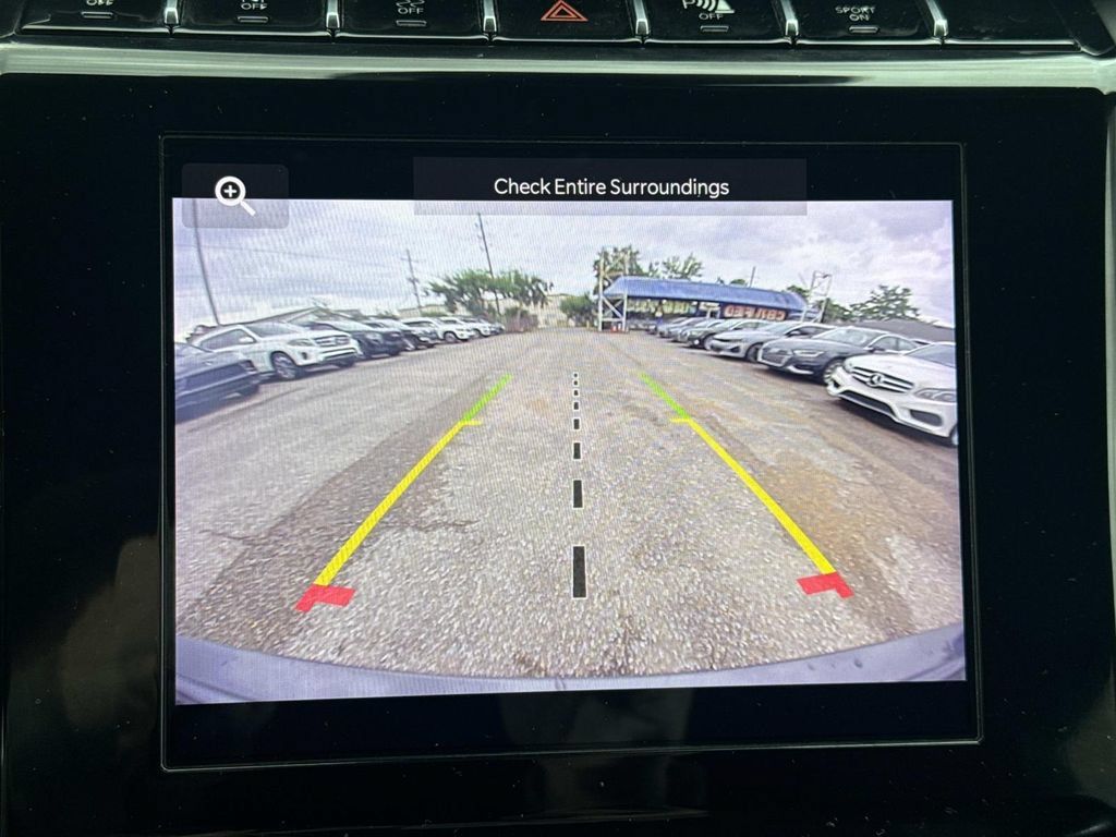 Used 2022 Jeep Grand Cherokee Altitude AWD/4WD image 28