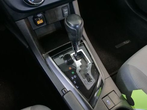 Used 2014 Toyota Corolla L image 19