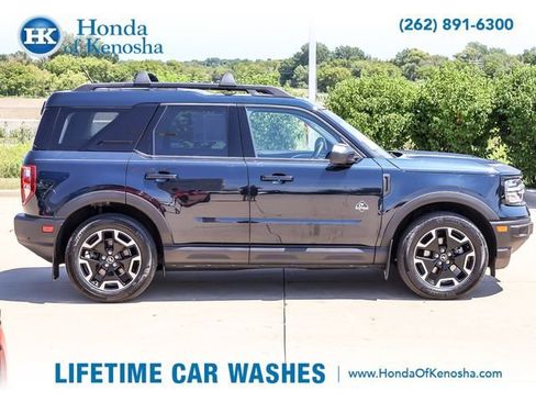 Used 2023 Ford Bronco Sport Outer Banks w/ Tech Package AWD/4WD image 6