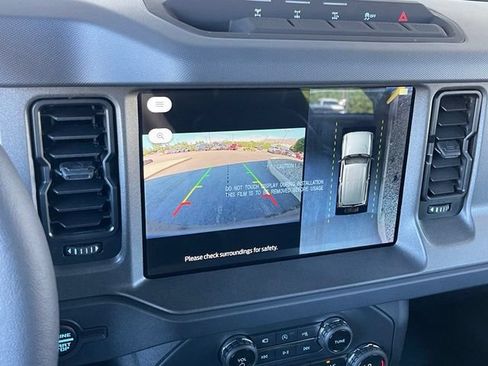 New 2026 Ford Bronco Badlands AWD/4WD image 13
