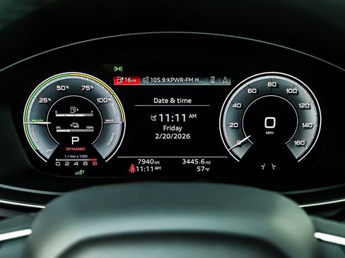 Used 2023 Audi Q5 e Premium Plus w/ Premium Plus Package image 19