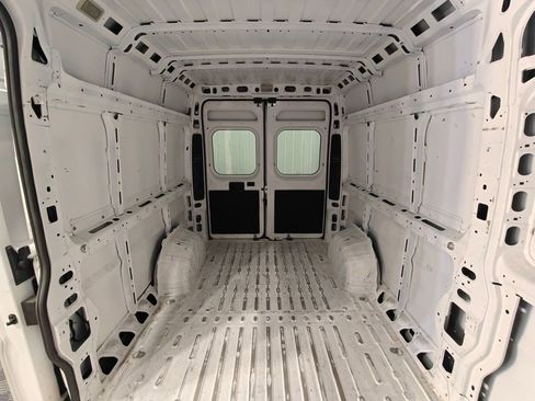 Used 2023 RAM ProMaster 2500 FWD image 18