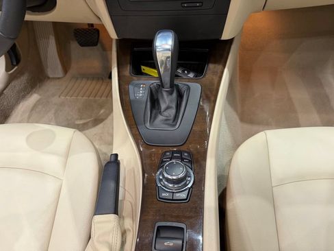 Used 2010 BMW 328i Convertible RWD image 38