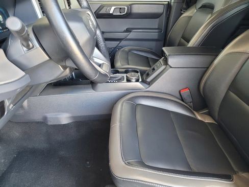 Used 2025 Ford Bronco Outer Banks AWD/4WD image 21