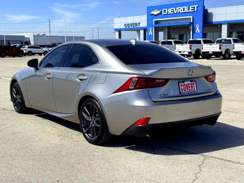 Used 2016 Lexus IS 200t w/ F Sport Package image 10