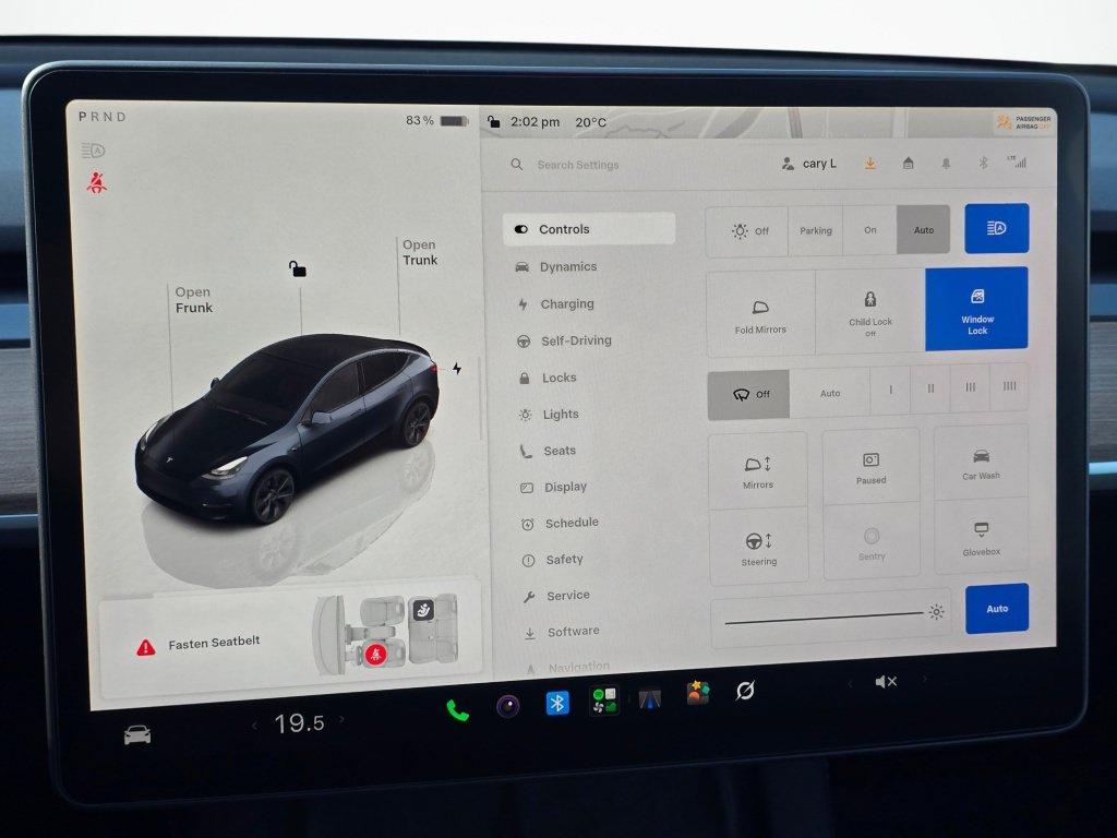 Used 2025 Tesla Model Y Long Range RWD image 41