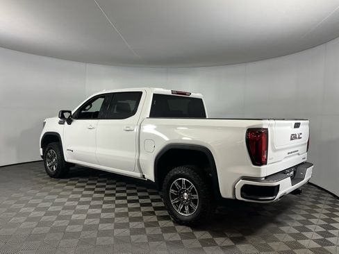 Used 2025 GMC Sierra 1500 AT4 image 9