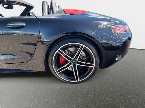 Used 2018 Mercedes-Benz AMG GT C image 10