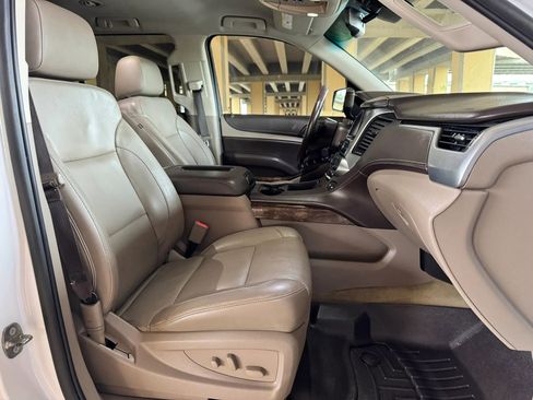 Used 2017 Chevrolet Suburban LT w/ Texas Edition Package RWD image 30
