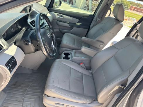Used 2016 Honda Odyssey EX-L image 22