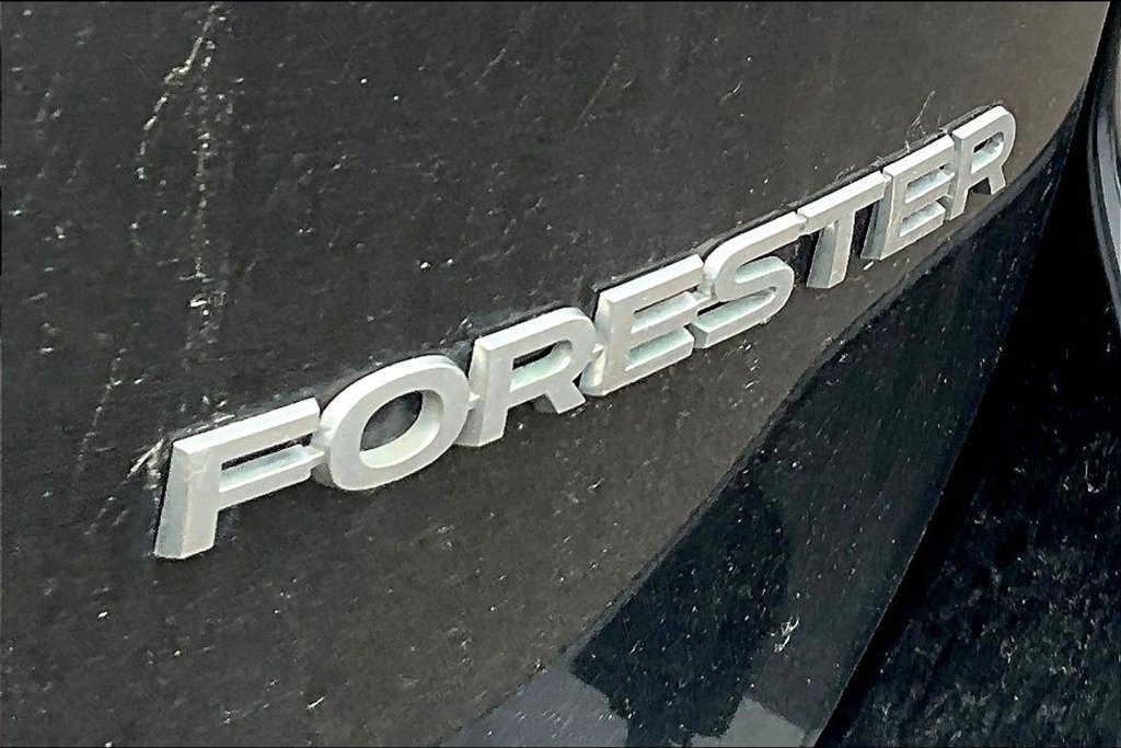 Used 2019 Subaru Forester Premium AWD/4WD image 24