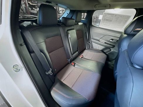 New 2026 Nissan Kicks SR w/ SR Premium Package image 29