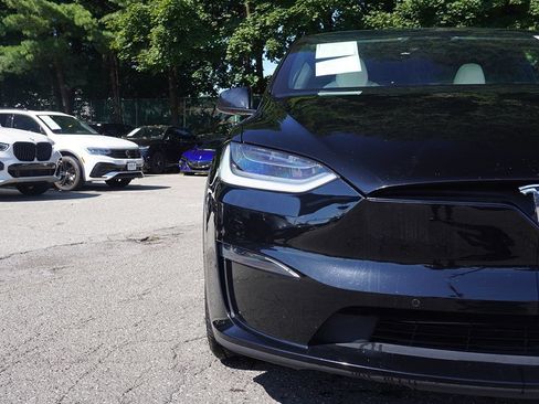 Used 2022 Tesla Model X Plaid AWD/4WD image 15