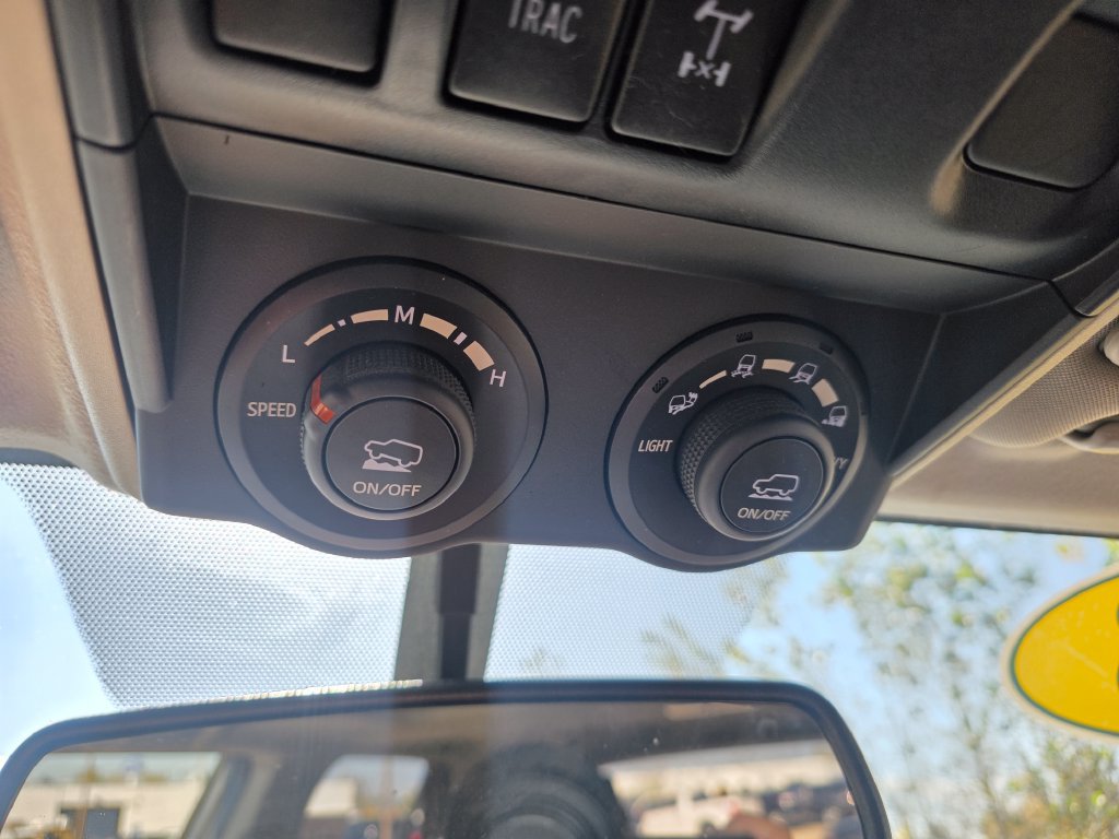 Used 2018 Toyota 4Runner TRD Off-Road Premium w/ Wilderness Package AWD/4WD image 19