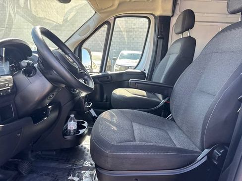 Used 2023 RAM ProMaster 3500 w/ Driver Convenience Group FWD image 7