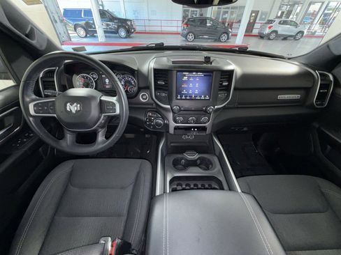 Used 2020 RAM 1500 Big Horn AWD/4WD image 23