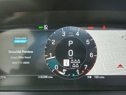 Used 2024 Land Rover Discovery Dynamic SE AWD/4WD image 40