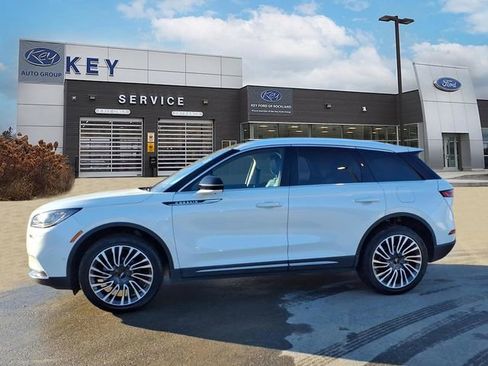 Used 2021 Lincoln Corsair Reserve w/ Equipment Group 201A image 8