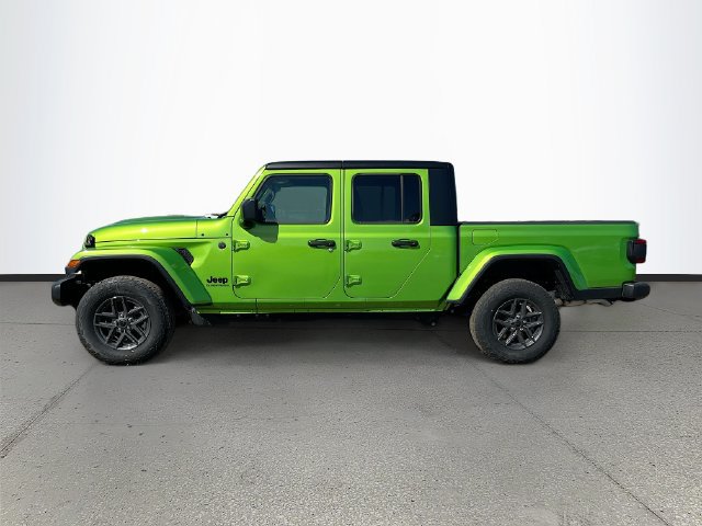 New 2026 Jeep Gladiator Sport AWD/4WD image 4