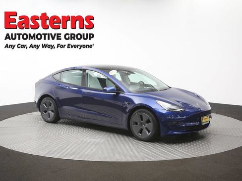 Used 2023 Tesla Model 3 Standard Range RWD image 43