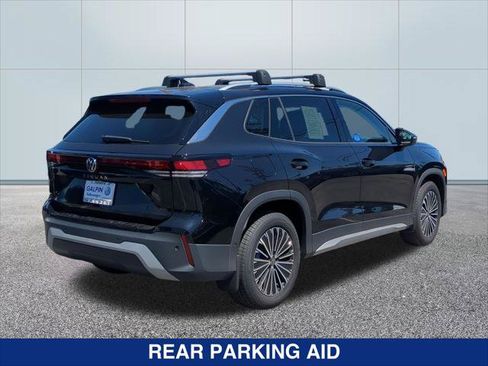 Certified 2025 Volkswagen Tiguan S FWD image 5