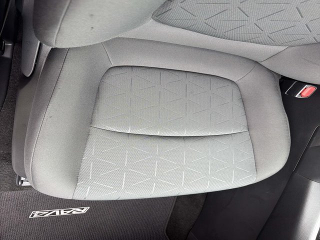 Used 2023 Toyota RAV4 XLE FWD image 16