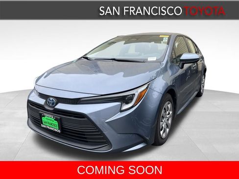 Used 2023 Toyota Corolla LE w/ Carpet Mat Package (TMS) FWD image 1