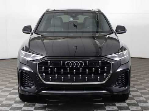 Used 2024 Audi Q8 Premium Plus image 13