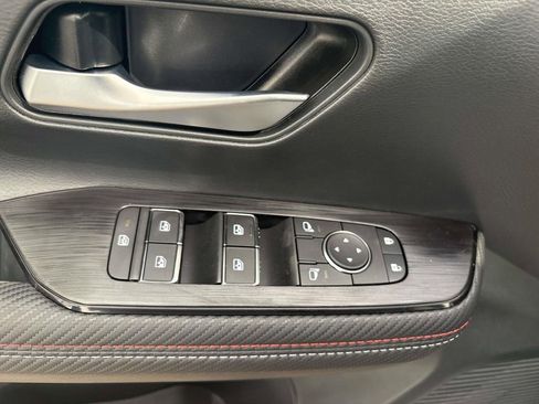 New 2026 Nissan Kicks SR w/ SR Premium Package AWD/4WD image 9