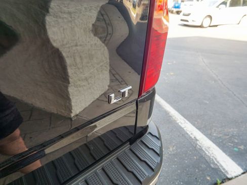 Used 2020 Chevrolet Silverado 1500 LT w/ Trailering Package AWD/4WD image 9