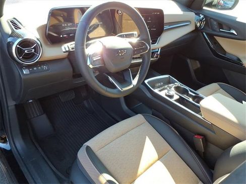 New 2026 Chevrolet Equinox ACTIV w/ Safety and Technology Package image 5