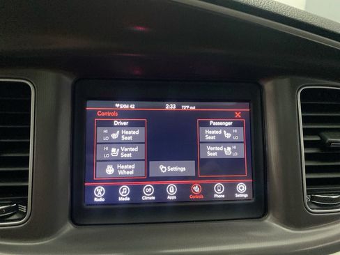 Used 2022 Dodge Charger SXT w/ Leather Interior Group RWD image 19