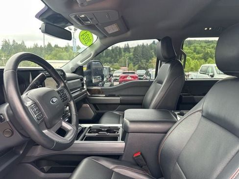 Used 2024 Ford F250 Lariat w/ FX4 Off-Road Package AWD/4WD image 16