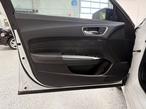 Used 2020 Acura TLX V6 SH-AWD w/ Advance Package image 9