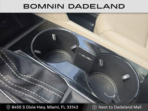 Used 2021 Volkswagen Atlas SEL R-Line image 27