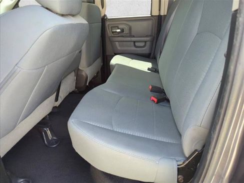 Used 2016 RAM 1500 Classic SLT RWD image 11
