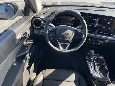 New 2026 Chevrolet Trax ACTIV w/ Sunroof Package image 12