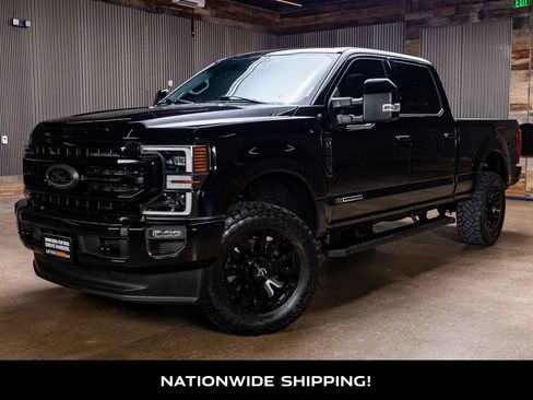 Used 2022 Ford F250 Lariat w/ Black Appearance Package AWD/4WD image 4