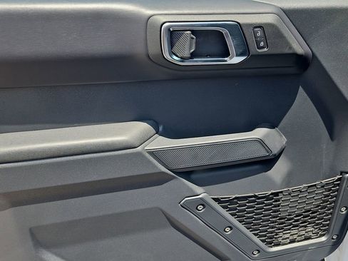 New 2025 Ford Bronco Badlands image 21