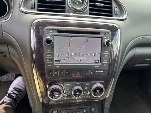 Used 2017 Buick Enclave Premium w/ Experience Buick Package FWD image 22