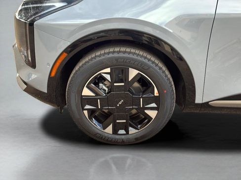 New 2026 Kia Sportage SX image 45