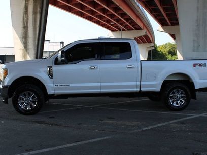 Used 2017 Ford F250 Lariat w/ Lariat Ultimate Package
