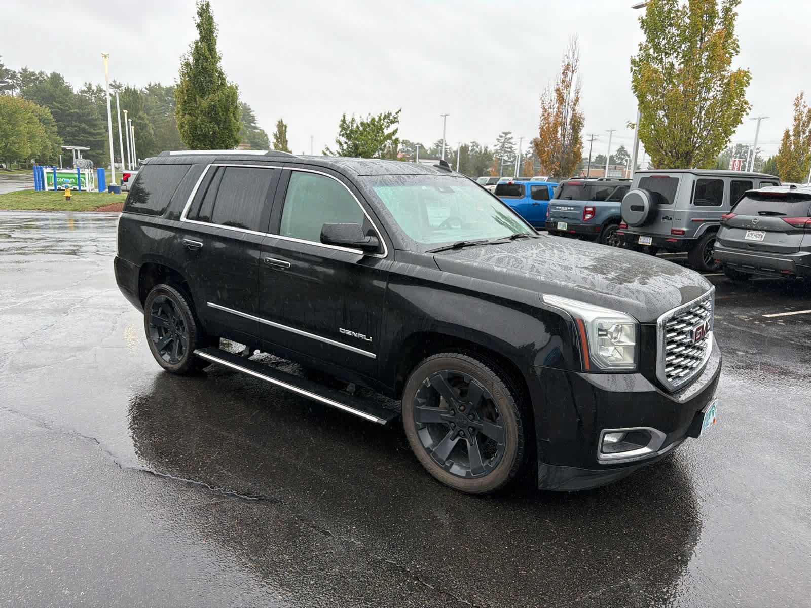 Used 2018 GMC Yukon Denali AWD/4WD image 5