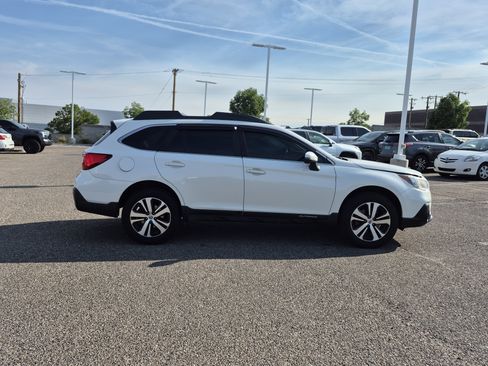 Used 2018 Subaru Outback 2.5i Limited AWD/4WD image 6