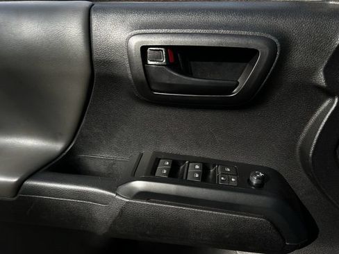 Used 2023 Toyota Tacoma SR AWD/4WD image 25