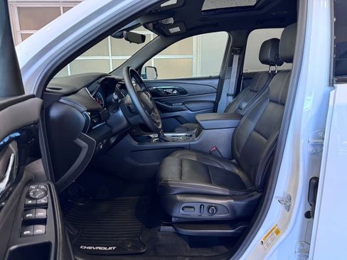 Certified 2023 Chevrolet Traverse RS image 7