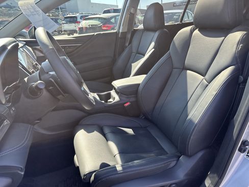 Certified 2025 Subaru Outback Touring image 26