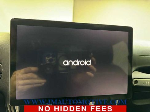 Used 2017 Jeep Wrangler Unlimited Rubicon image 22