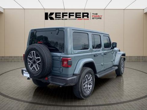 New 2026 Jeep Wrangler Sahara image 5